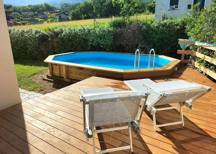 Casa San Luigi Con Piscina Colico